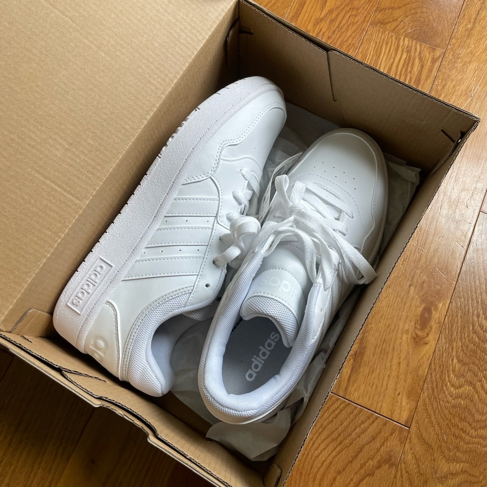 adidas Women's Hoops 3.0 Basketball Shoe